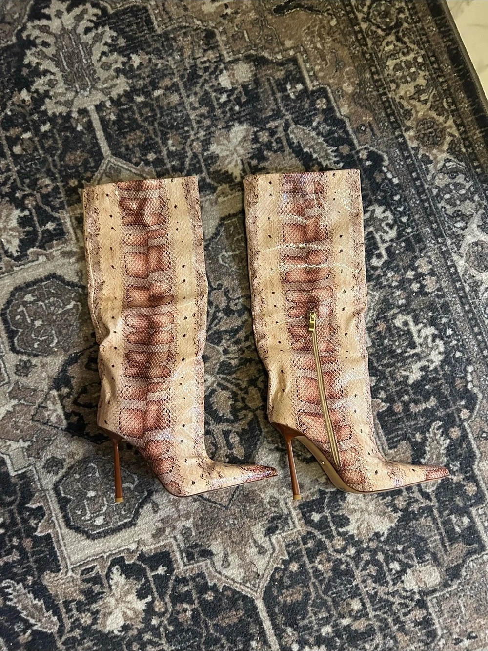 NWOT AZALEA WANG MADEYE NUDE SNAKE STILETTO BOOT